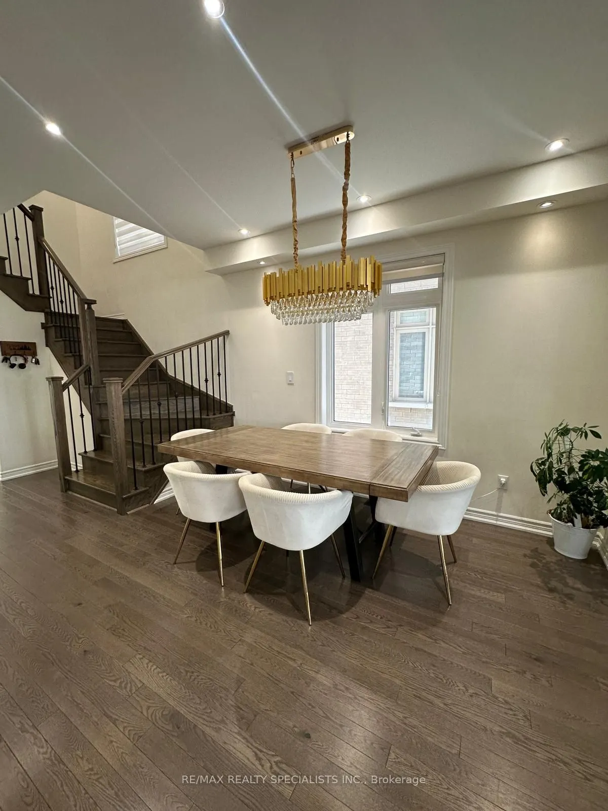 19 Thornvalley Terrace, #MAIN AND UPPER
