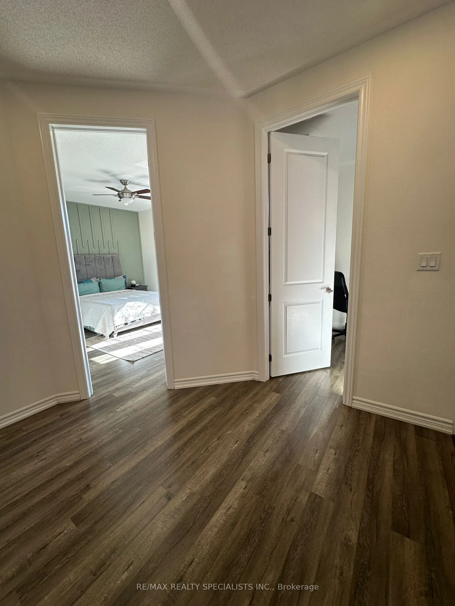 19 Thornvalley Terrace, #MAIN AND UPPER