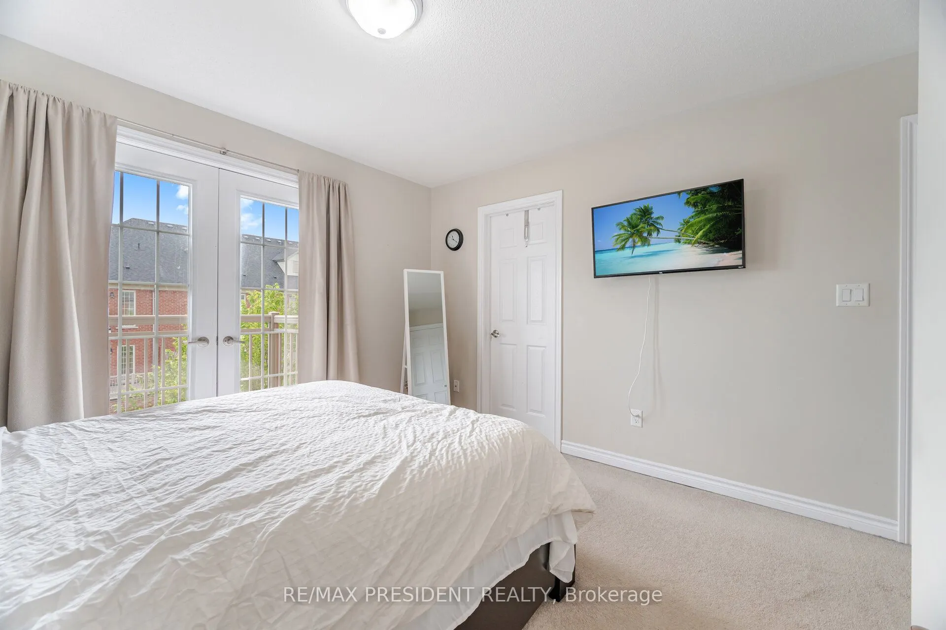 2530 Countryside Drive, #5