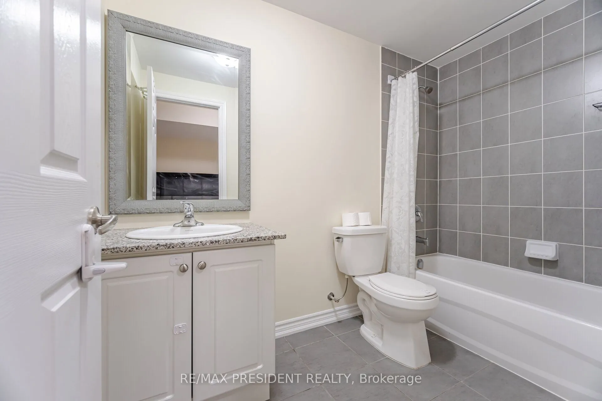 2530 Countryside Drive, #5