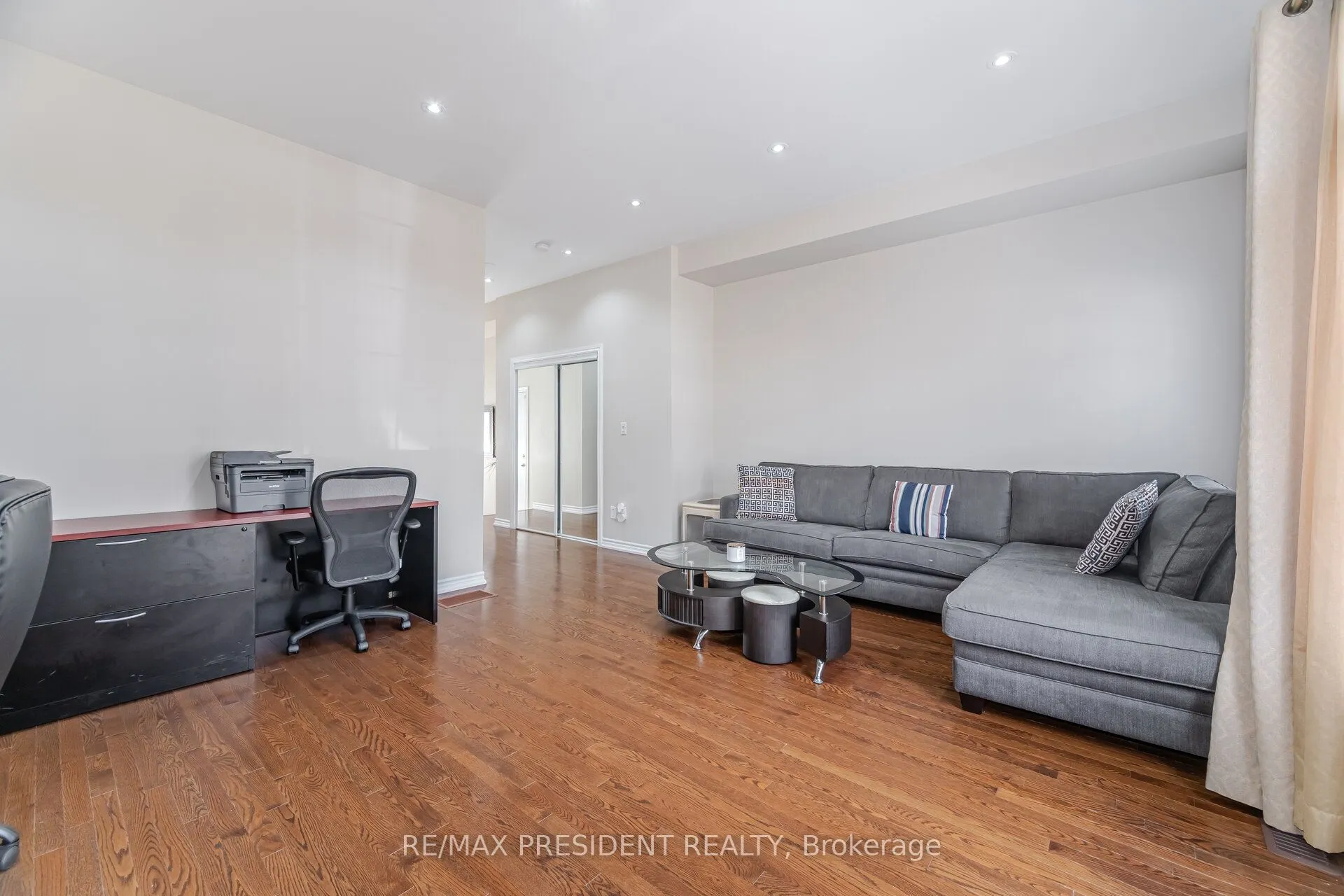2530 Countryside Drive, #5