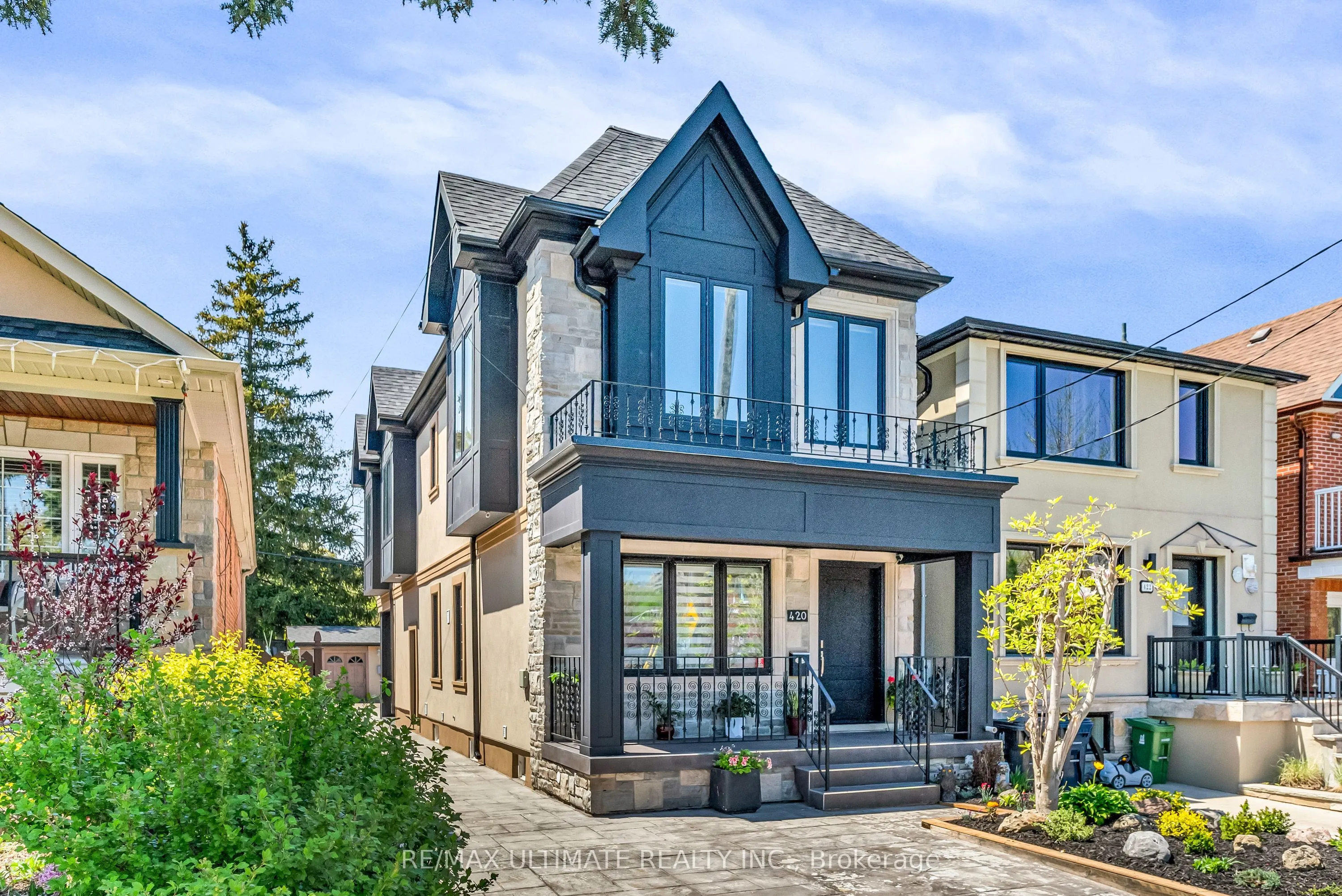 420 Harvie Avenue