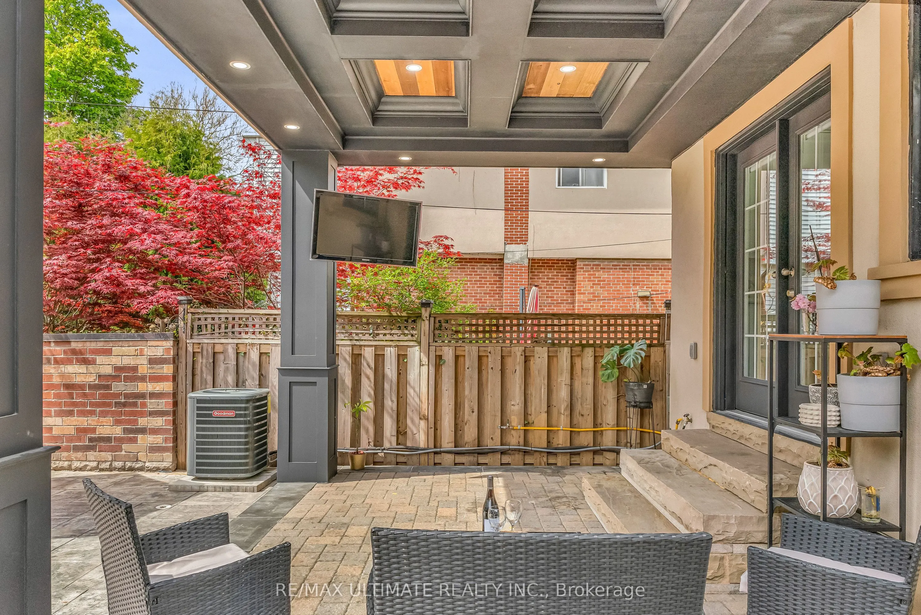 420 Harvie Avenue