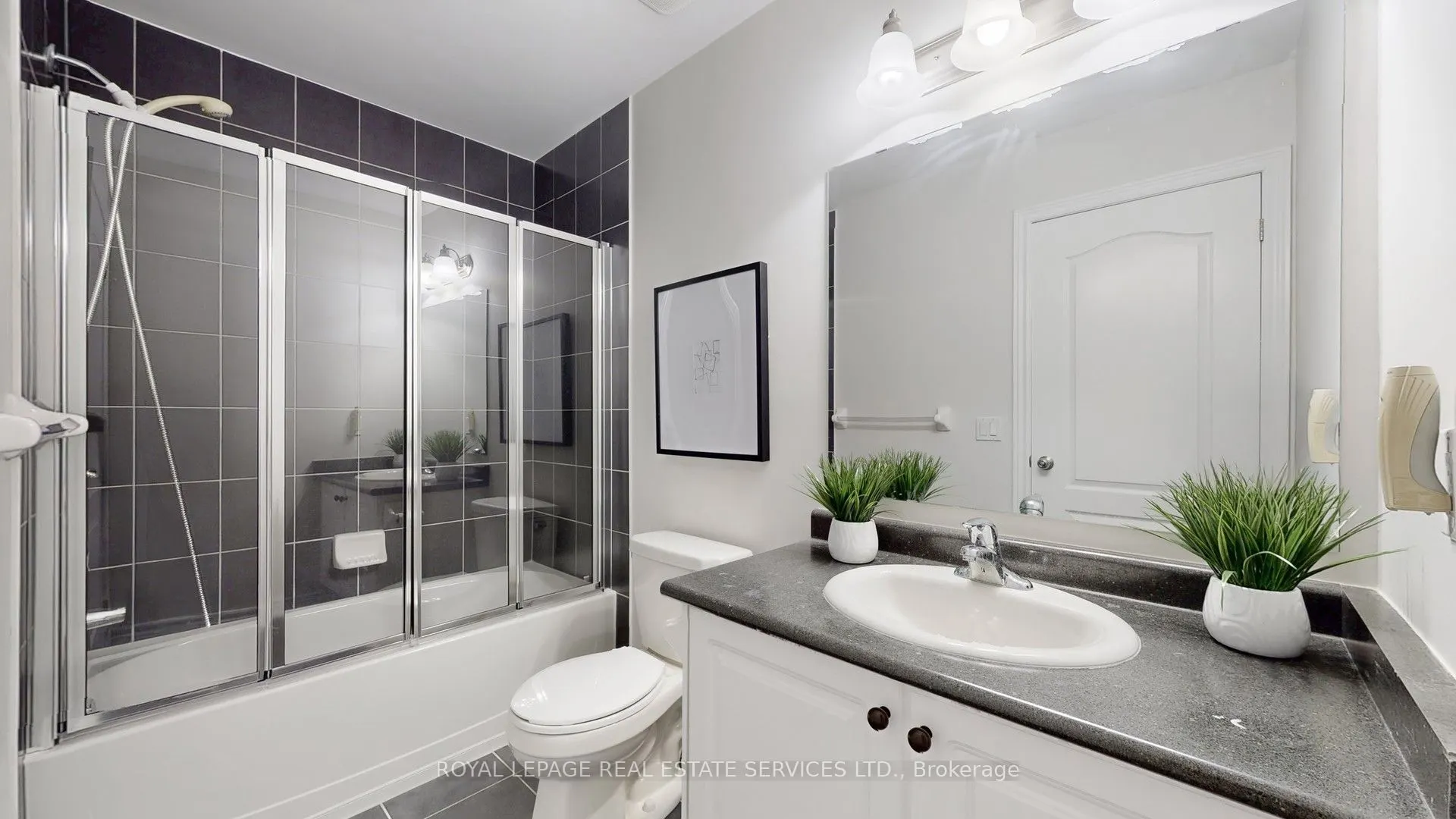 828 Miltonbrook Crescent