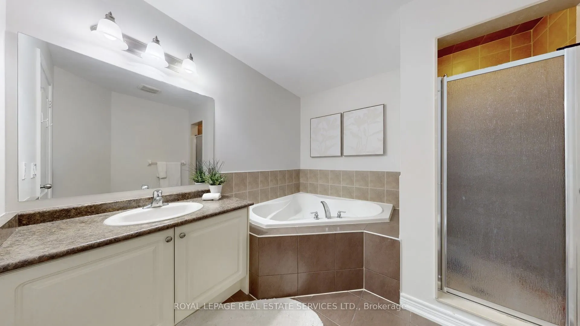 828 Miltonbrook Crescent