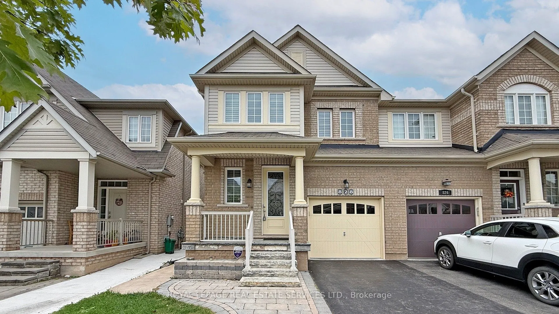 828 Miltonbrook Crescent