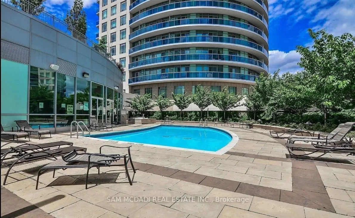 80 Absolute Avenue, #911