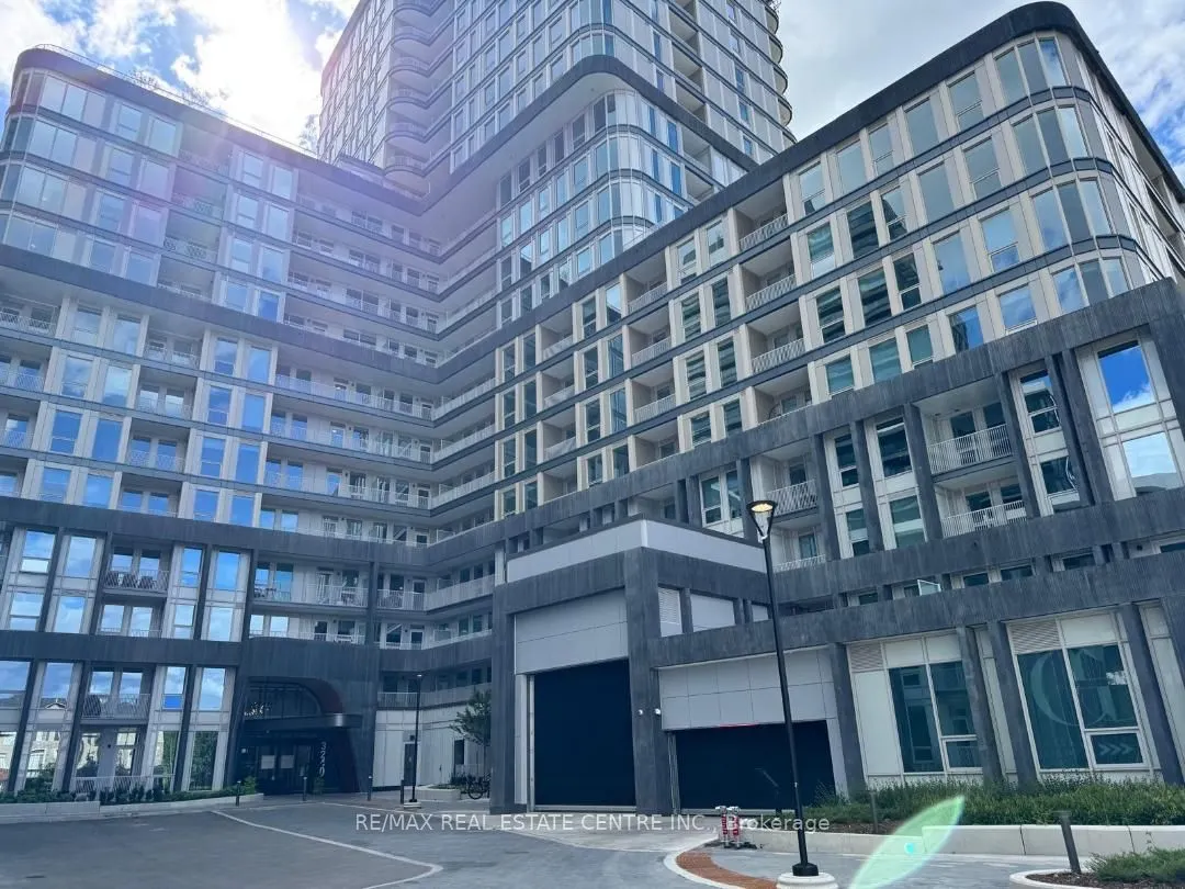 3240 William Coltson Avenue, #1211