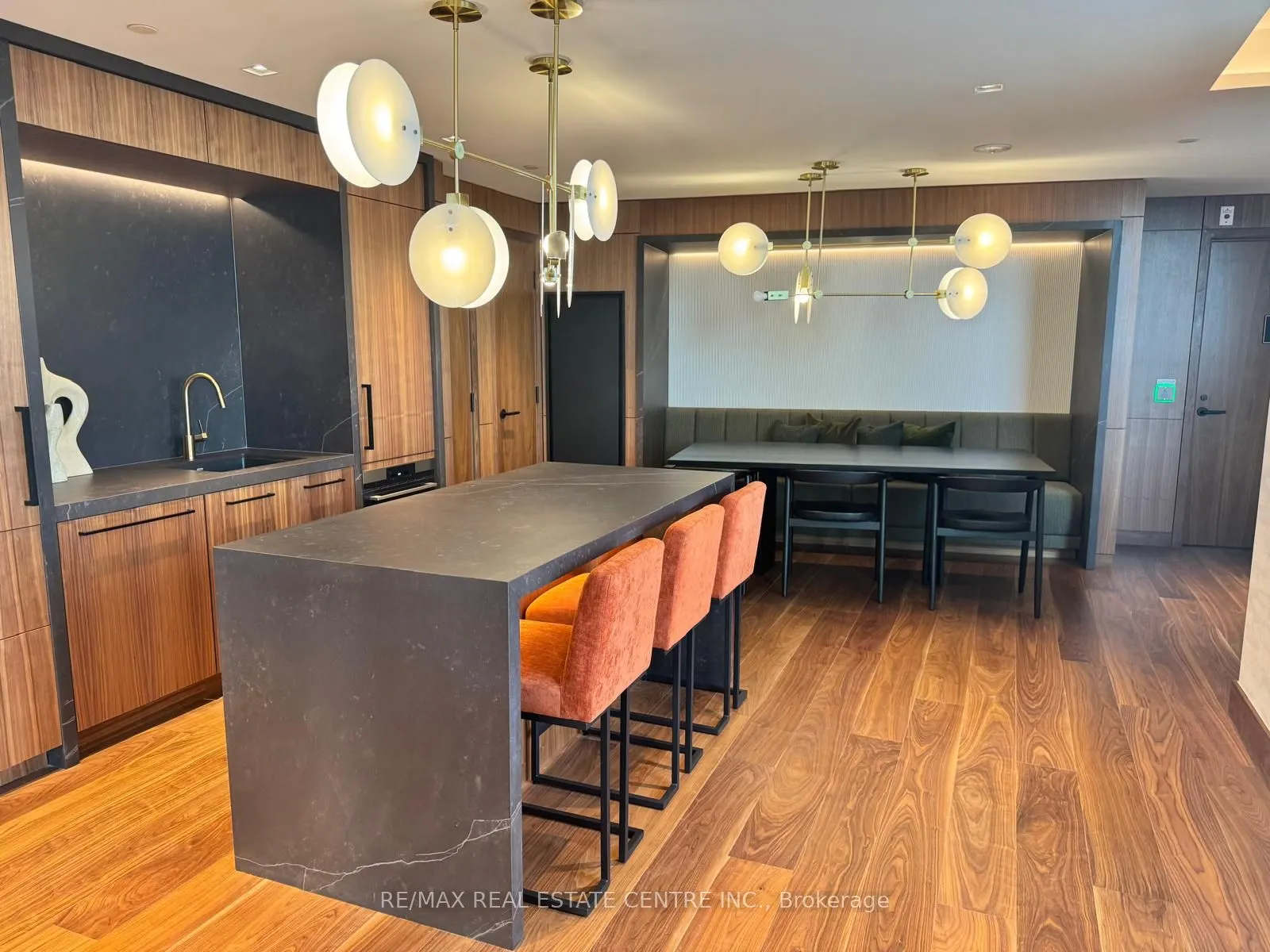 3240 William Coltson Avenue, #1211
