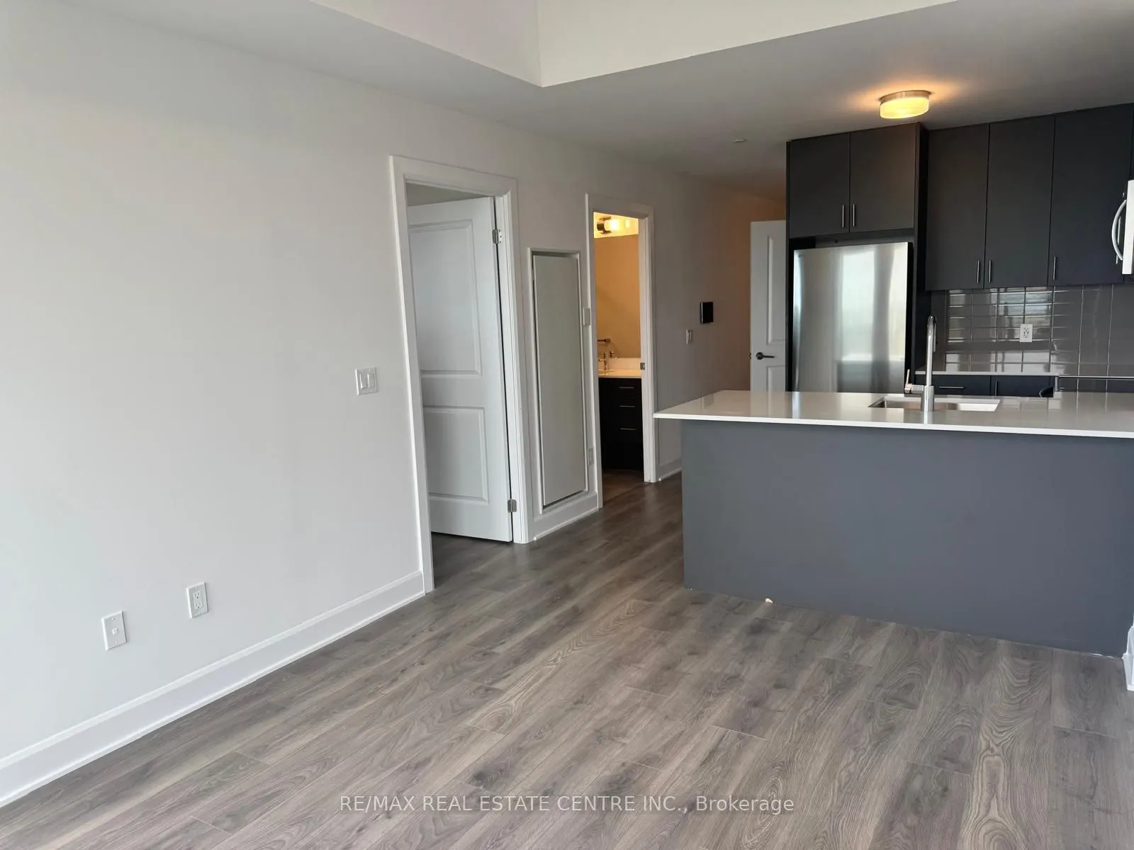 3240 William Coltson Avenue, #1211