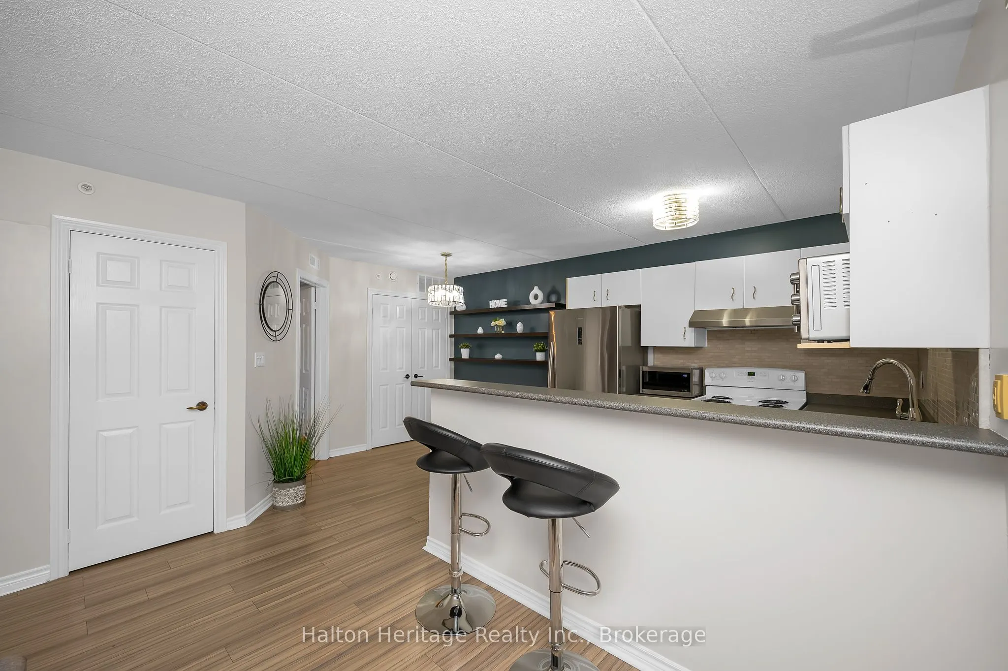 4015 Kilmer Drive, #110