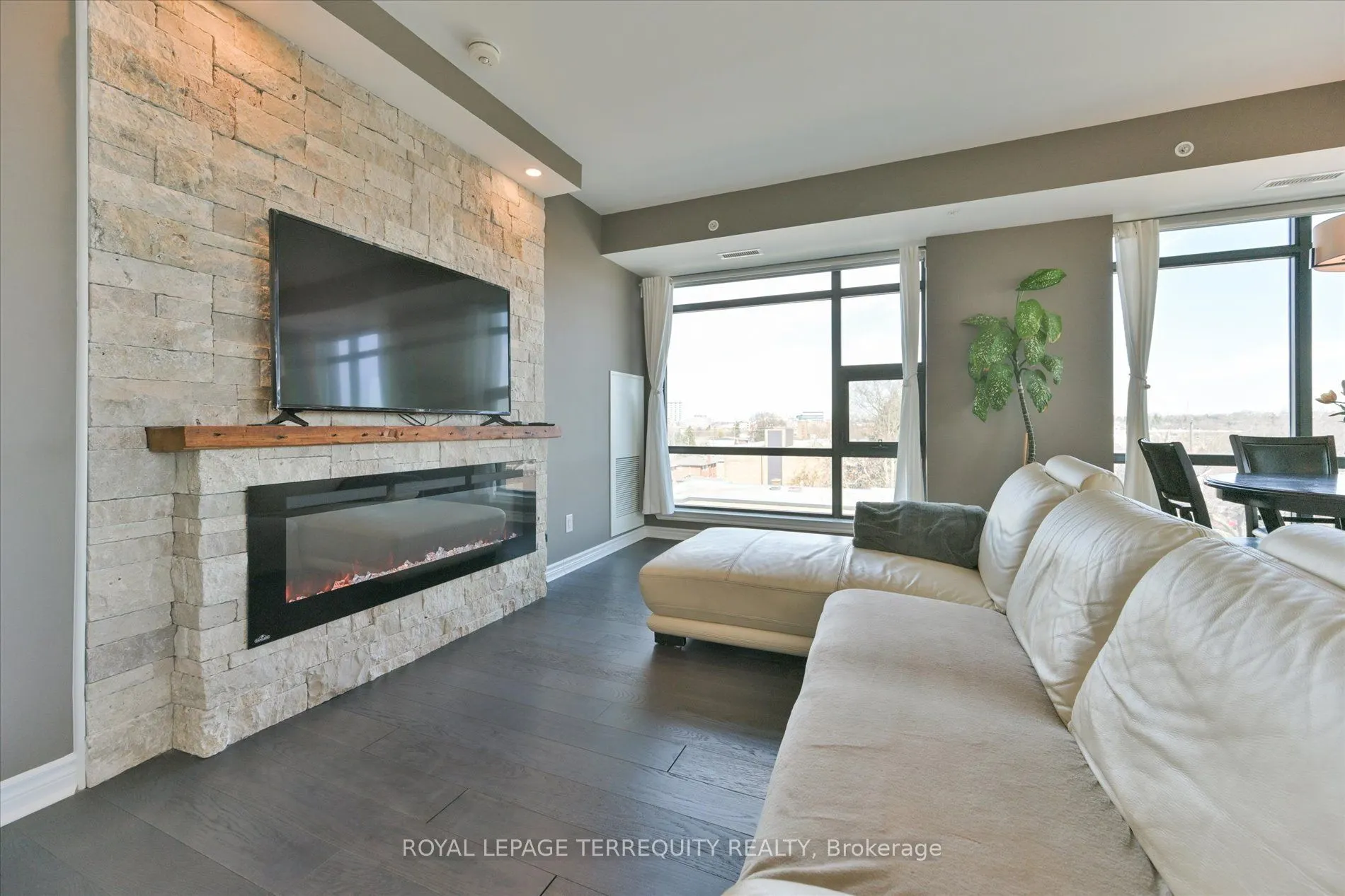 2522 Keele Street, #508