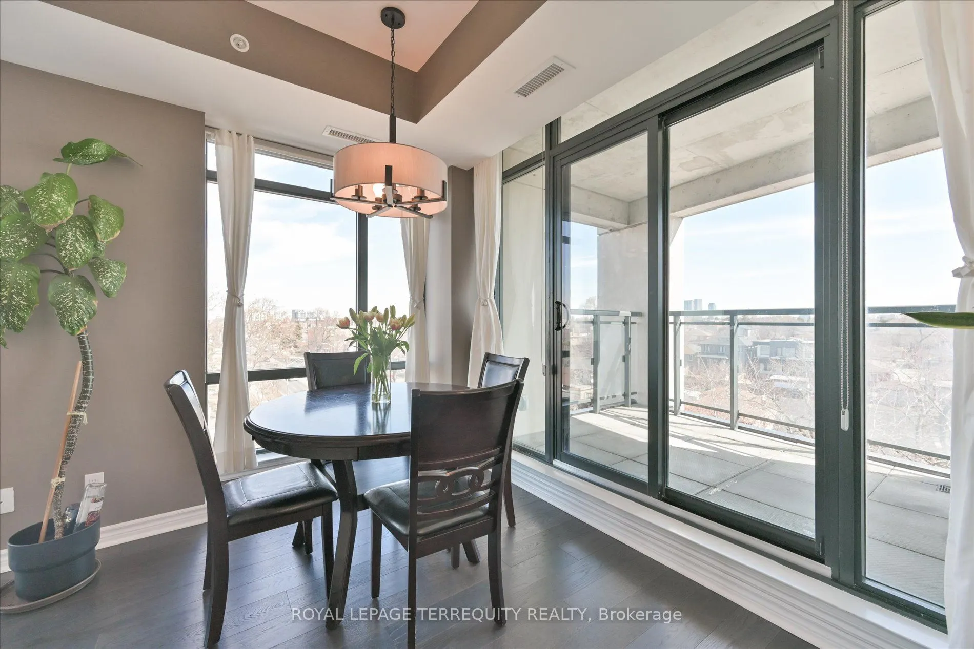 2522 Keele Street, #508