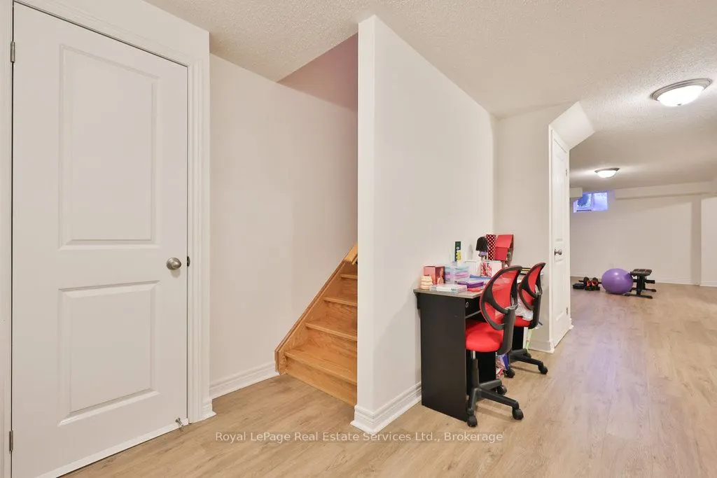 3294 Robert Brown Boulevard