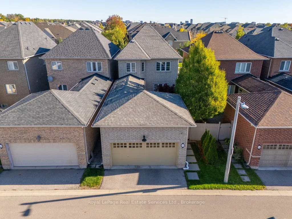3294 Robert Brown Boulevard