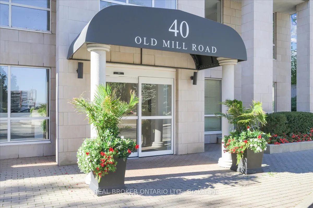 40 Old Mill Road, #804