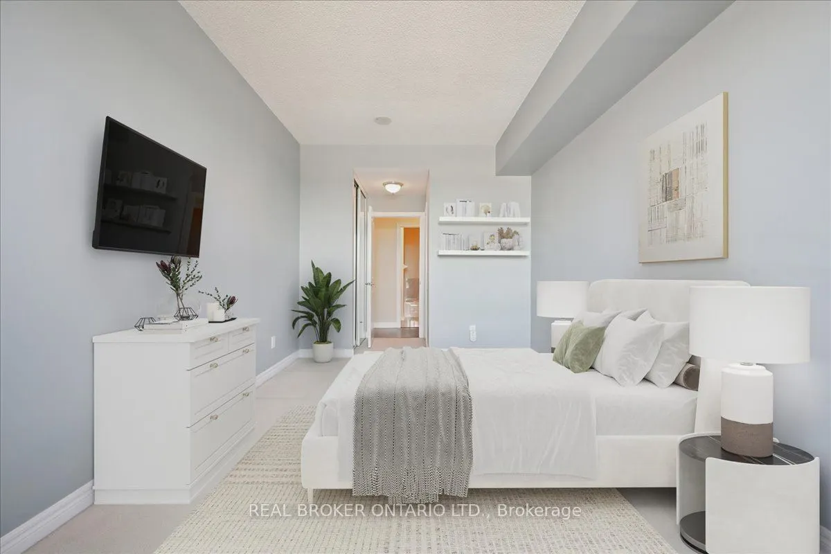 40 Old Mill Road, #804