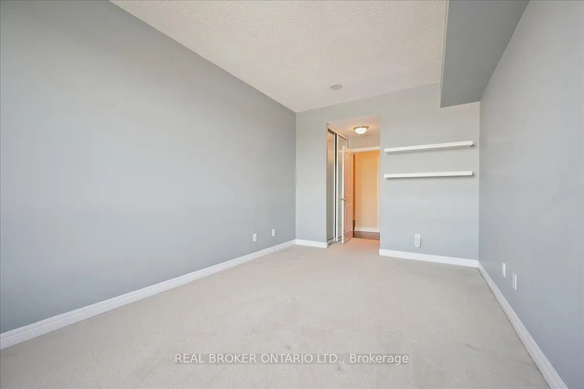 40 Old Mill Road, #804