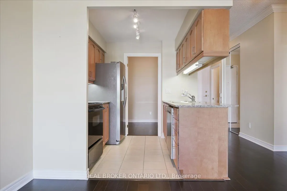 40 Old Mill Road, #804