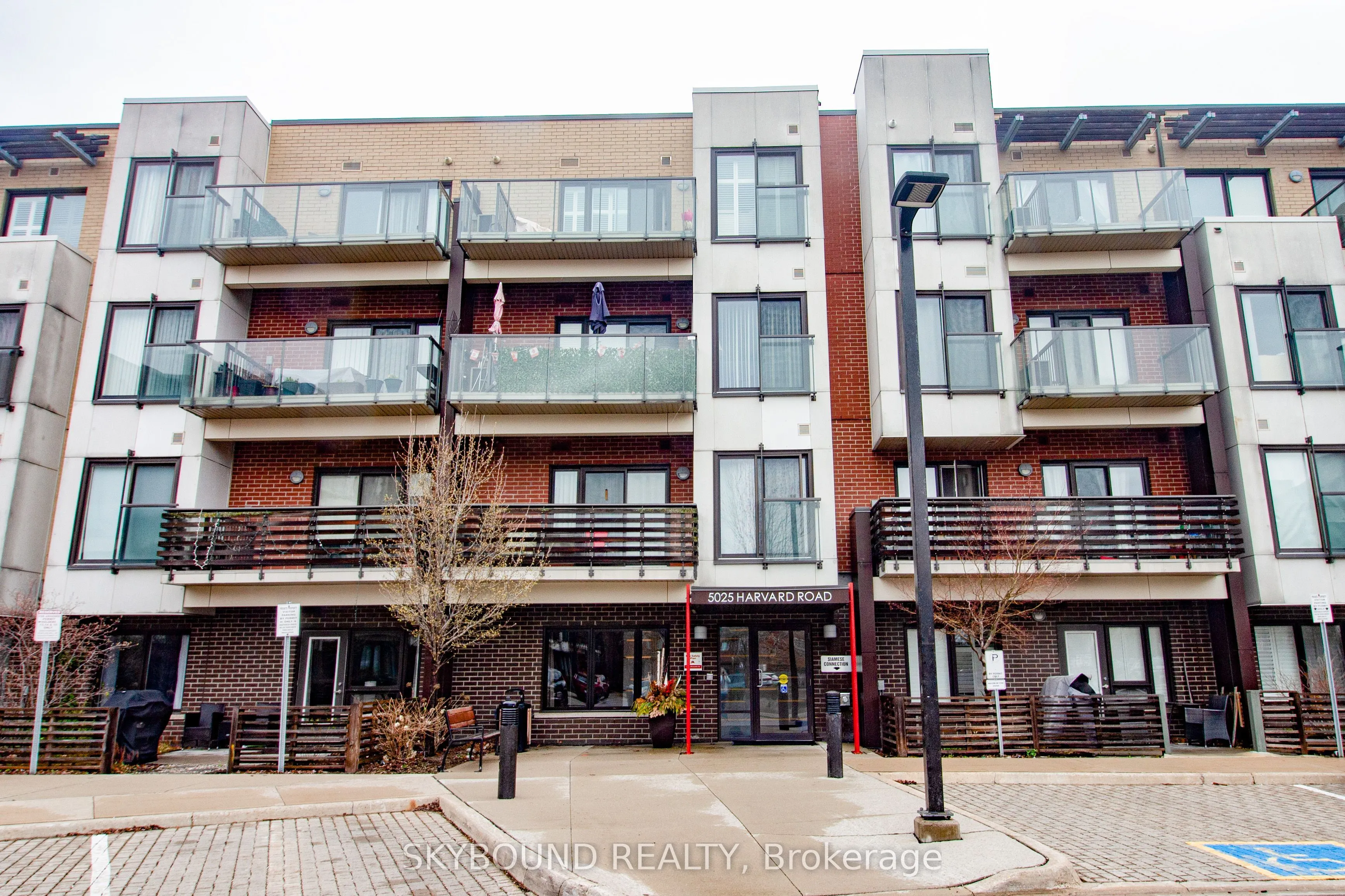 5025 Harvard Road, #214