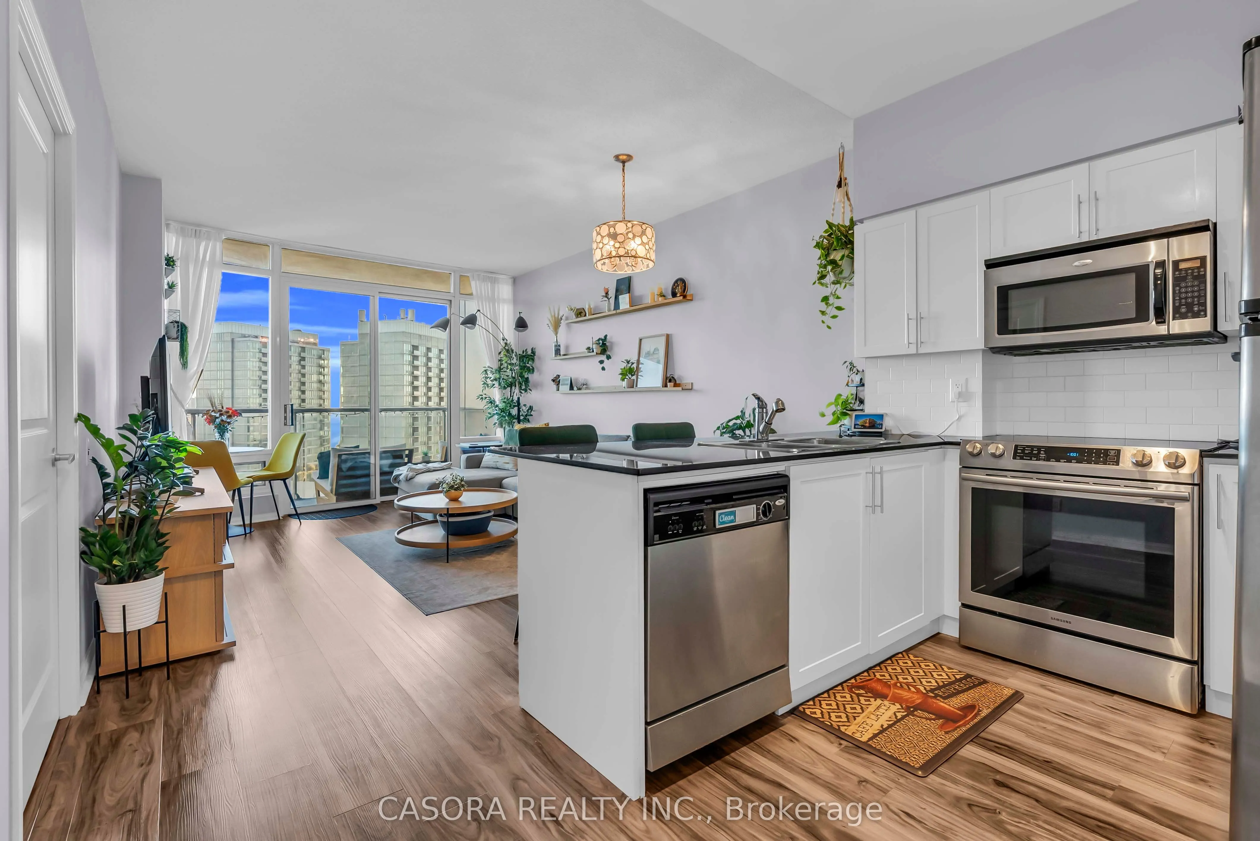 15 Windermere Avenue, #1207