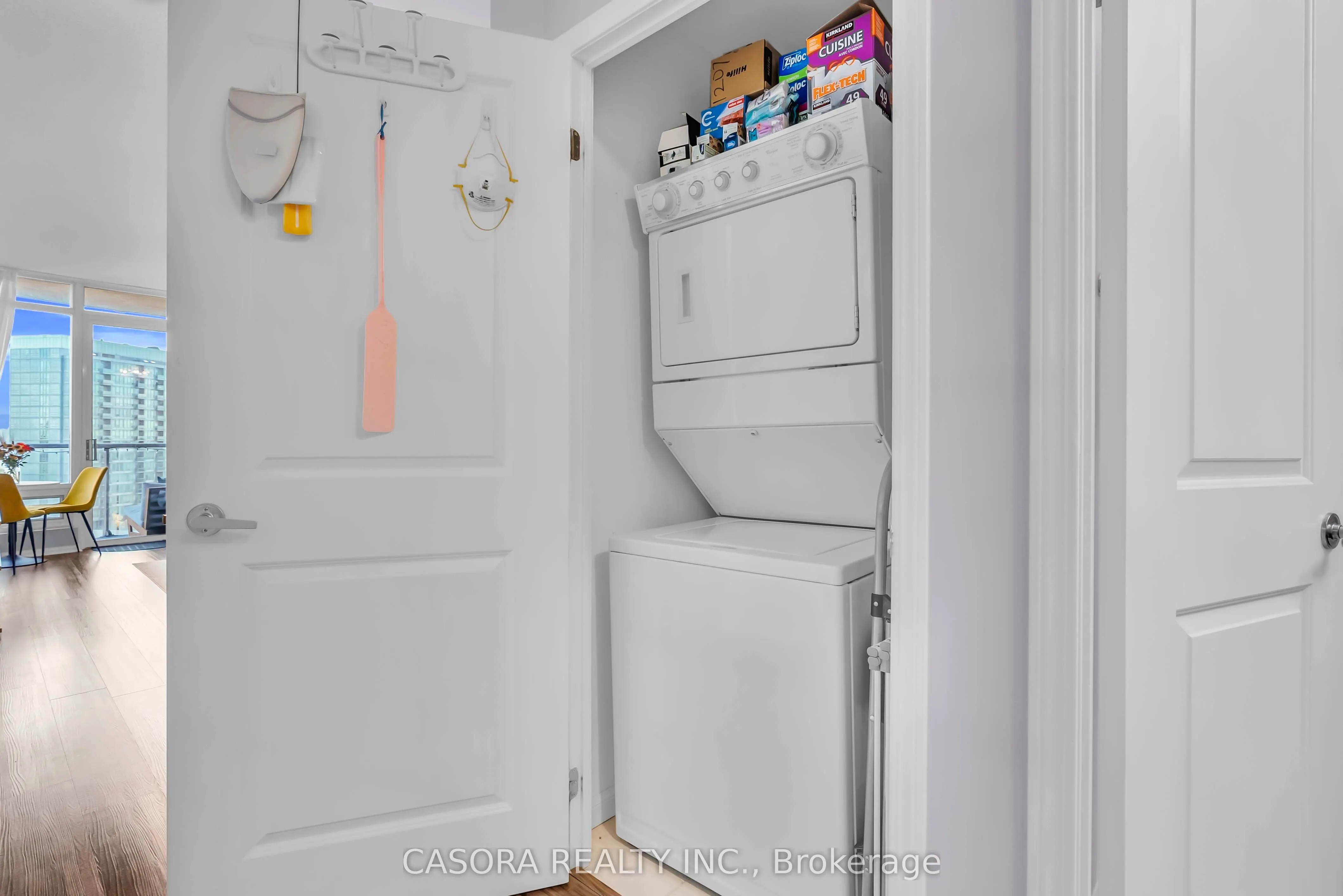 15 Windermere Avenue, #1207