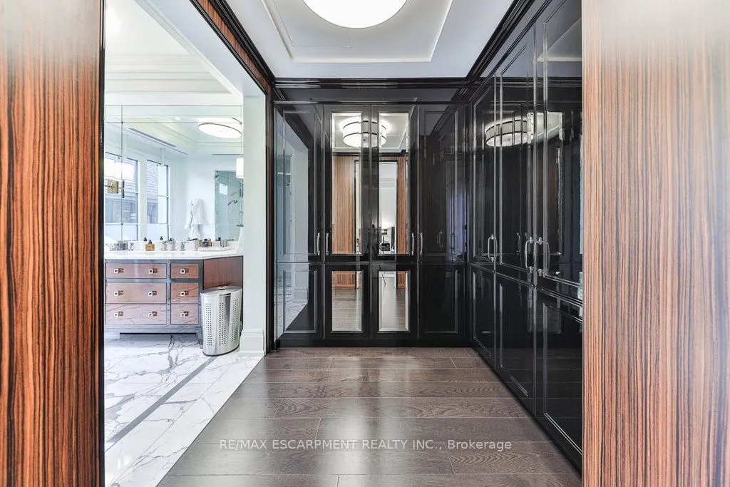 300 Randall Street, #212