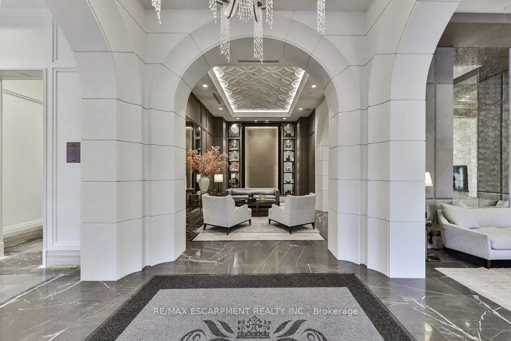300 Randall Street, #212