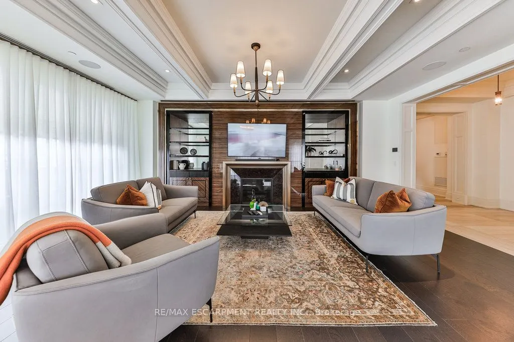 300 Randall Street, #212