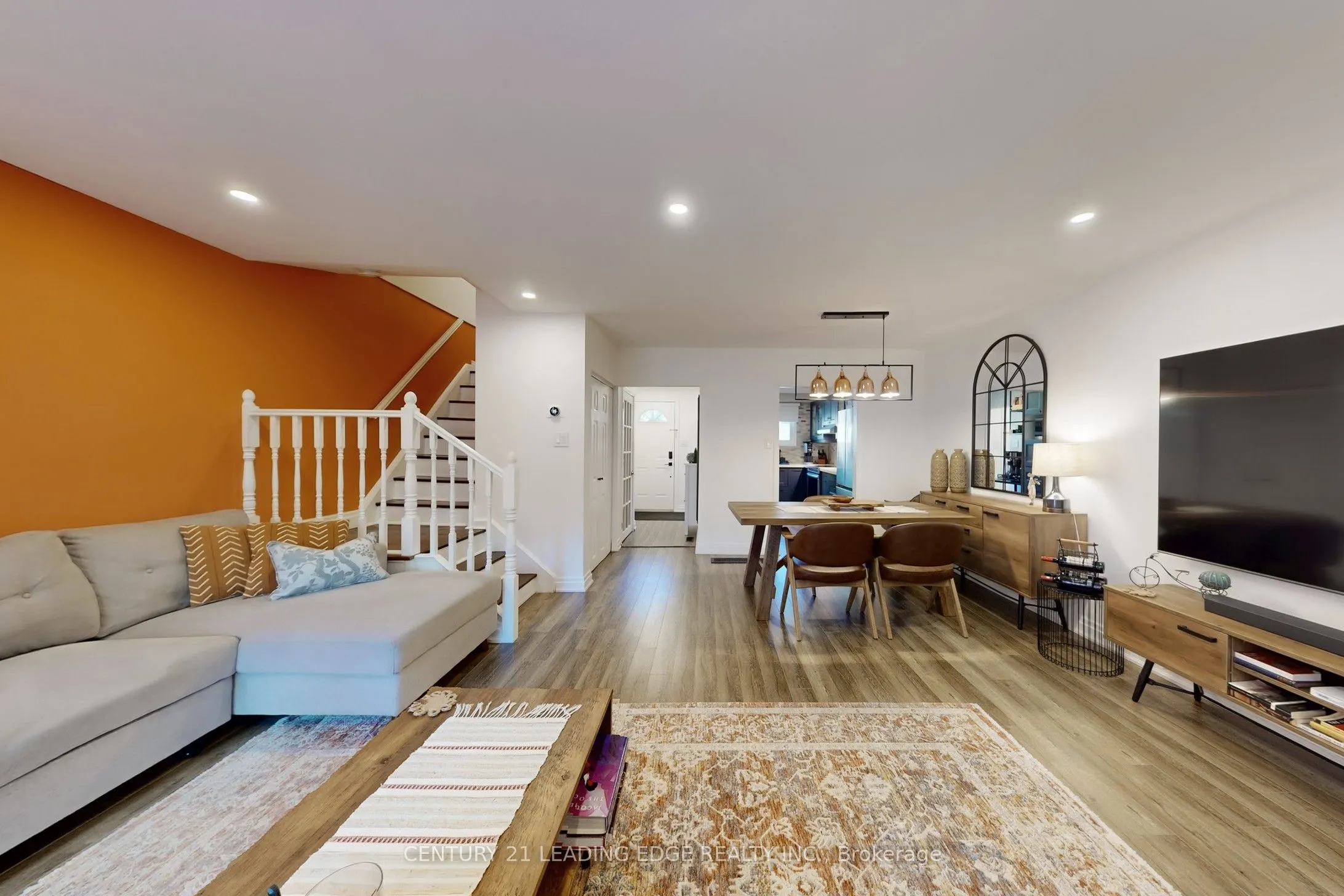 589 FRANCIS Road E, #10
