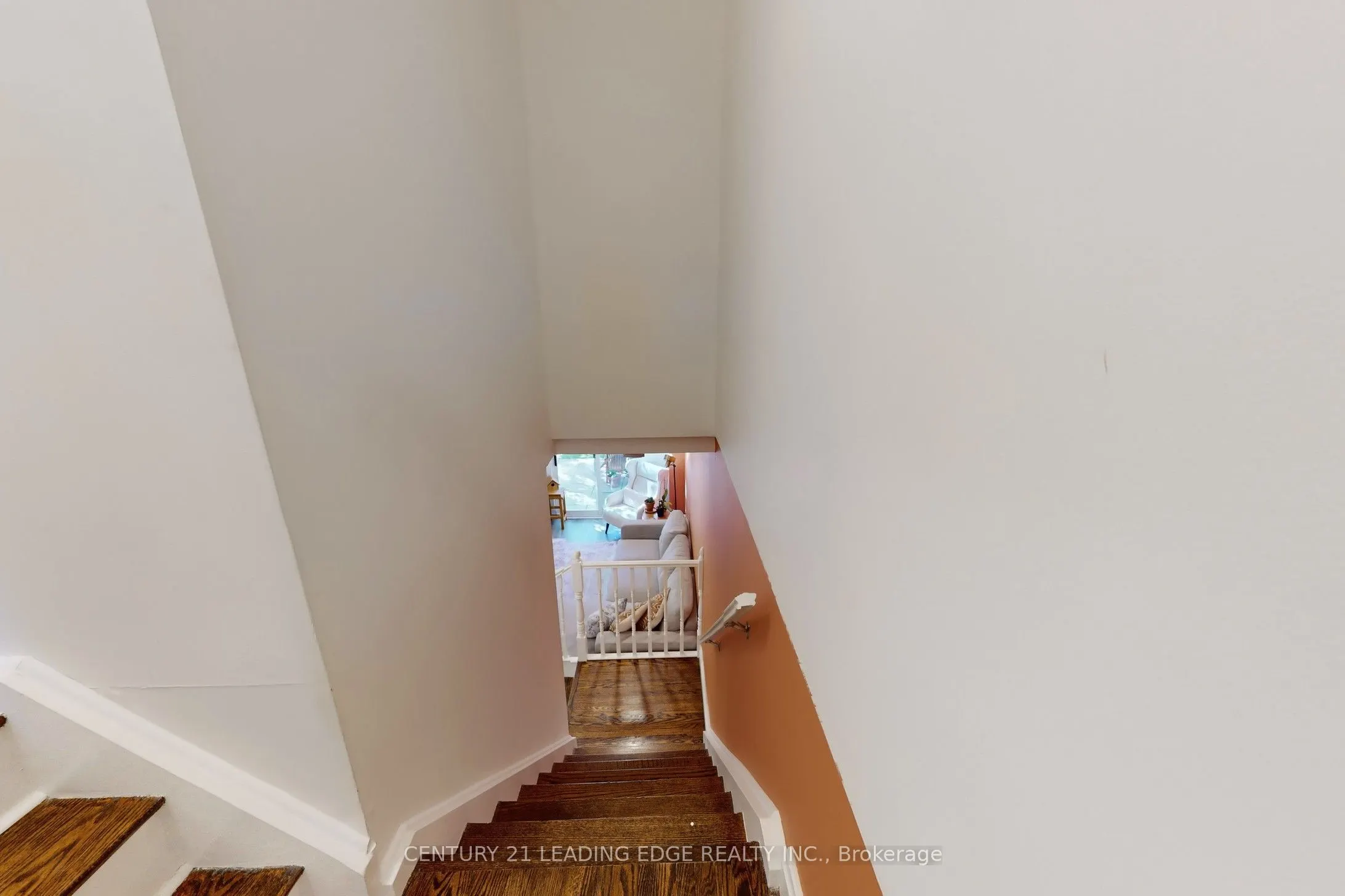 589 FRANCIS Road E, #10