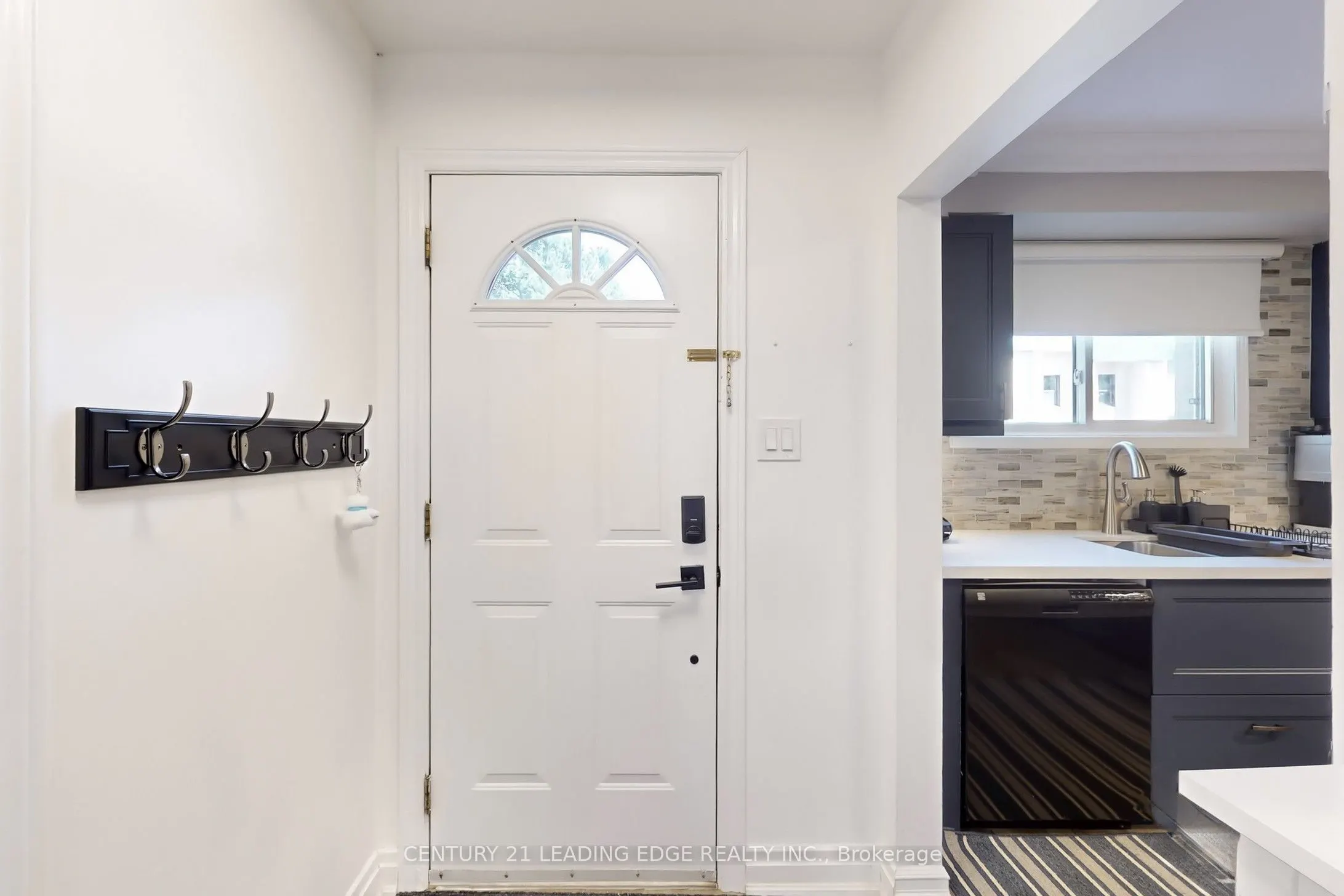 589 FRANCIS Road E, #10