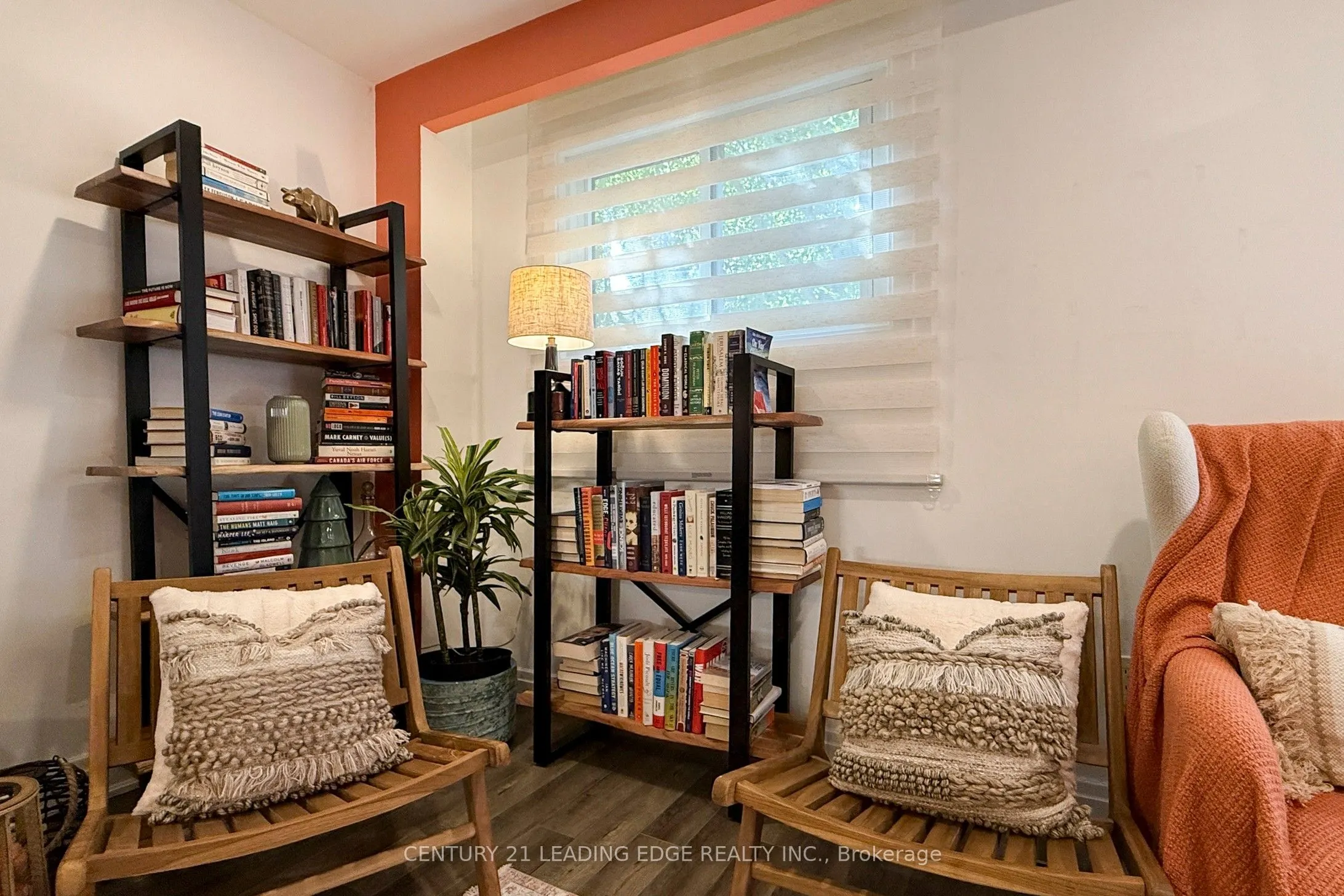 589 FRANCIS Road E, #10