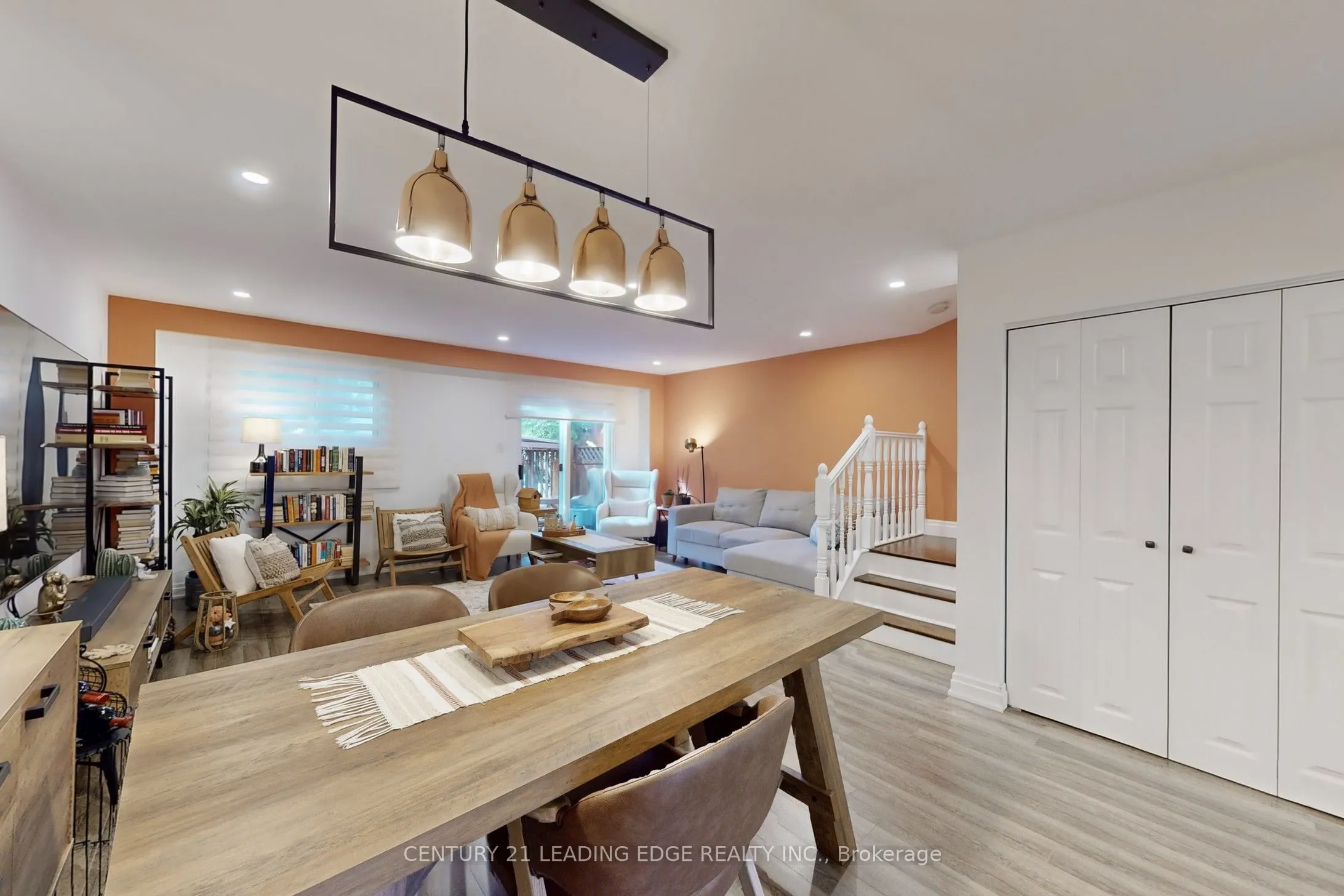 589 FRANCIS Road E, #10