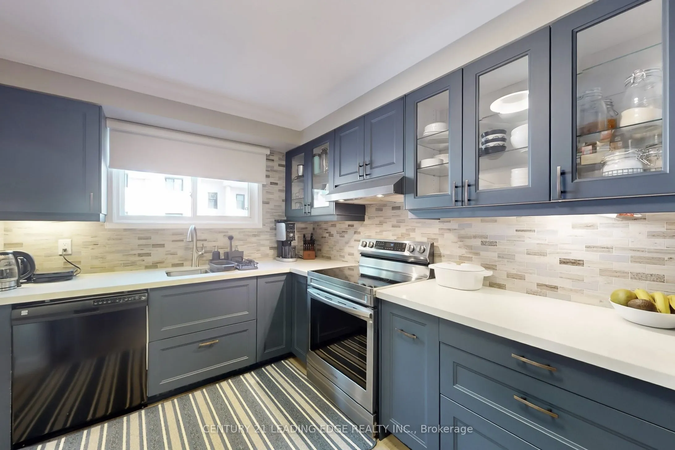 589 FRANCIS Road E, #10