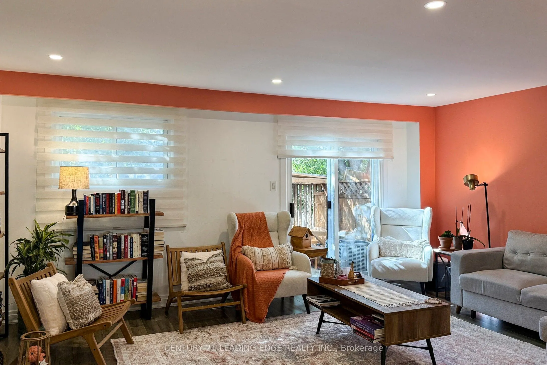 589 FRANCIS Road E, #10
