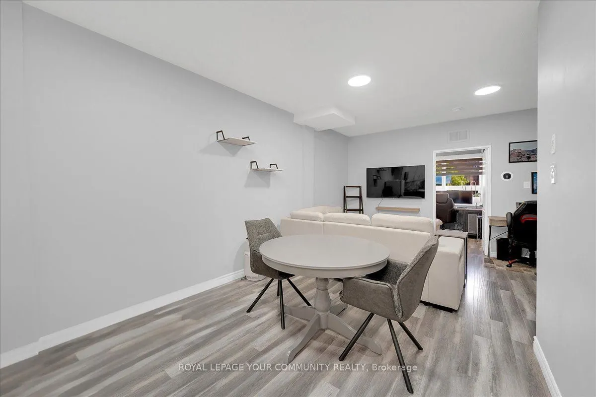 7405 Goreway Drive, #112