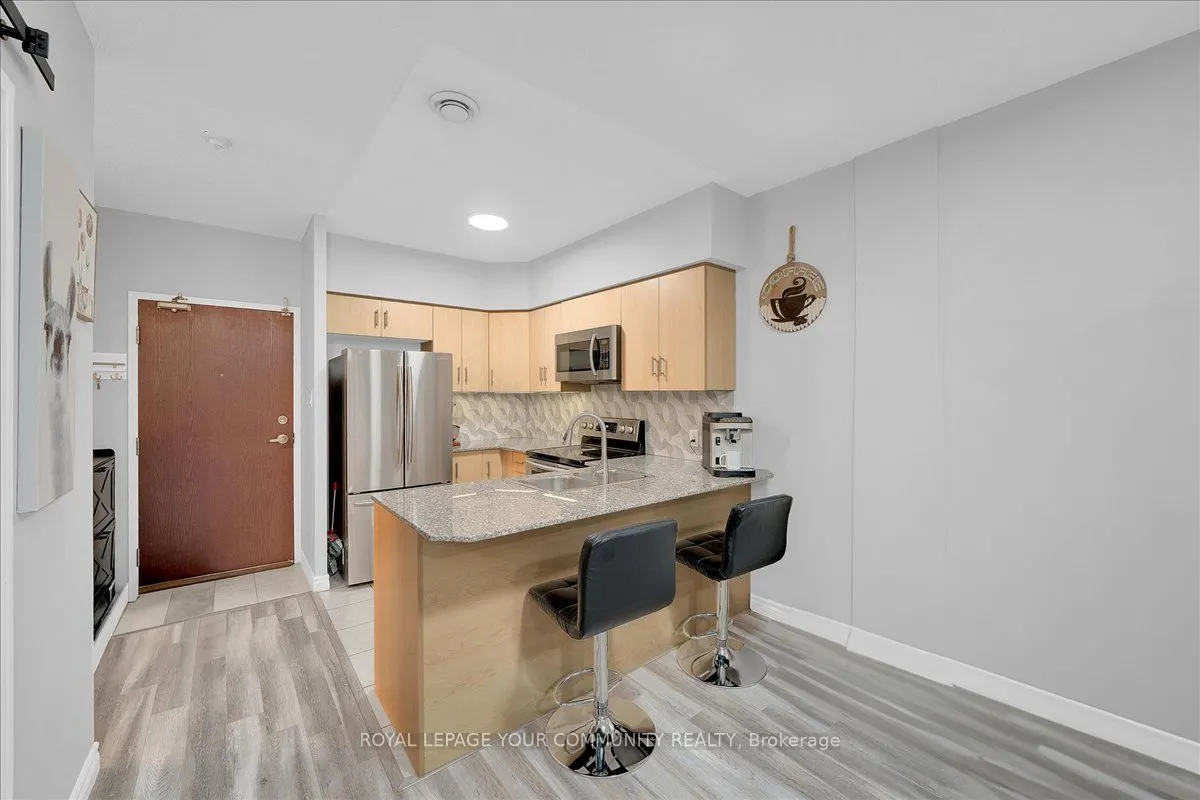 7405 Goreway Drive, #112