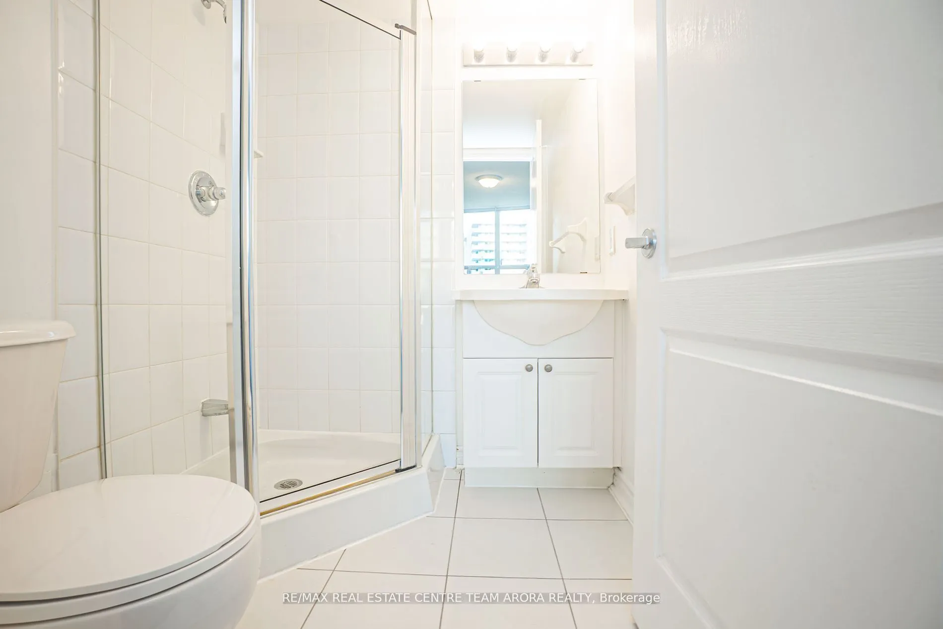 33 Elm Drive, #1109