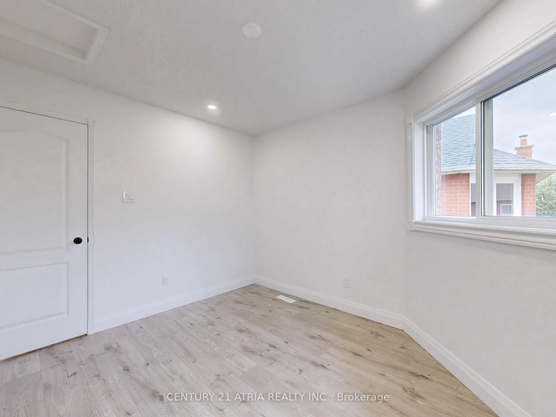 1629 Astrella Crescent