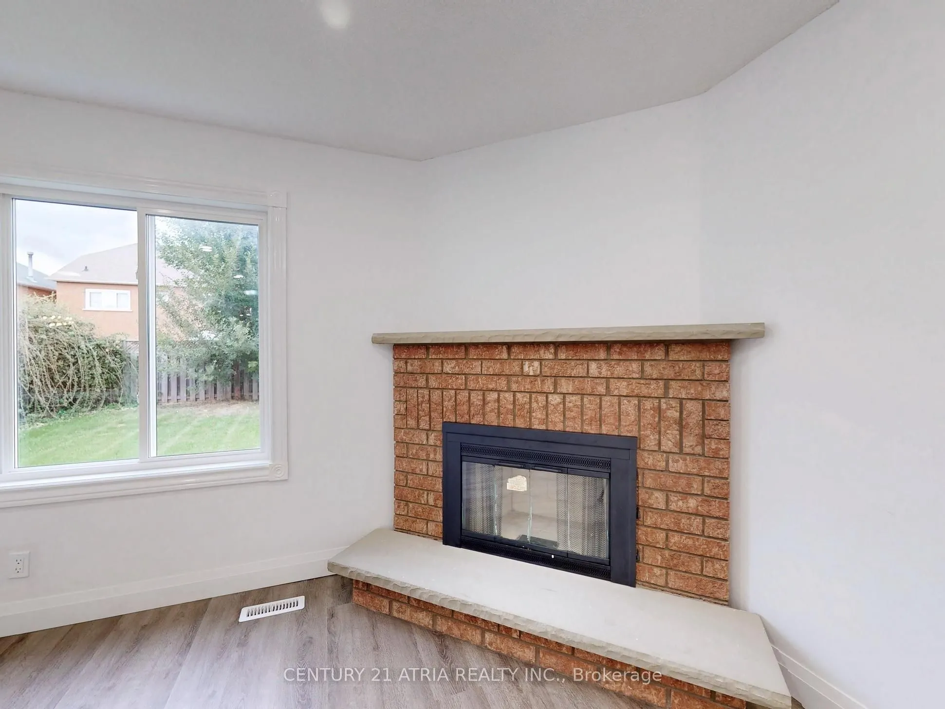 1629 Astrella Crescent
