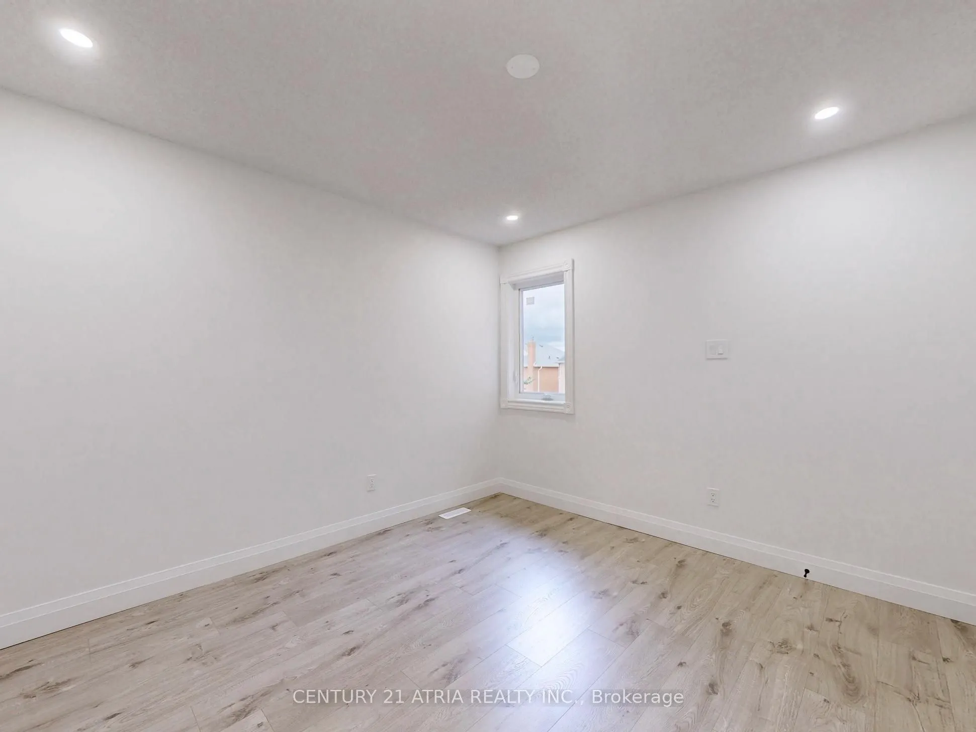 1629 Astrella Crescent