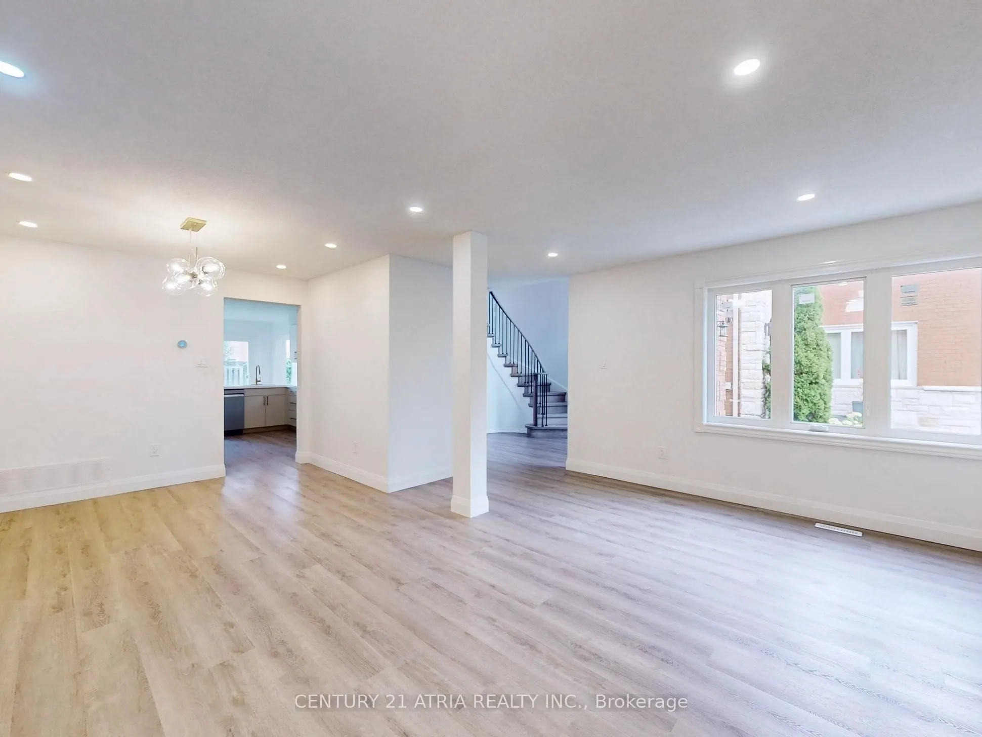 1629 Astrella Crescent