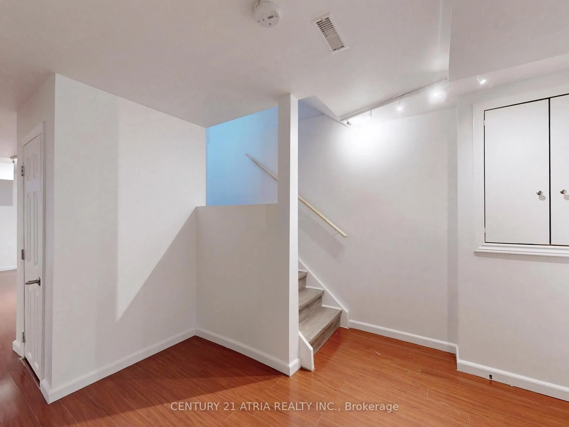 1629 Astrella Crescent