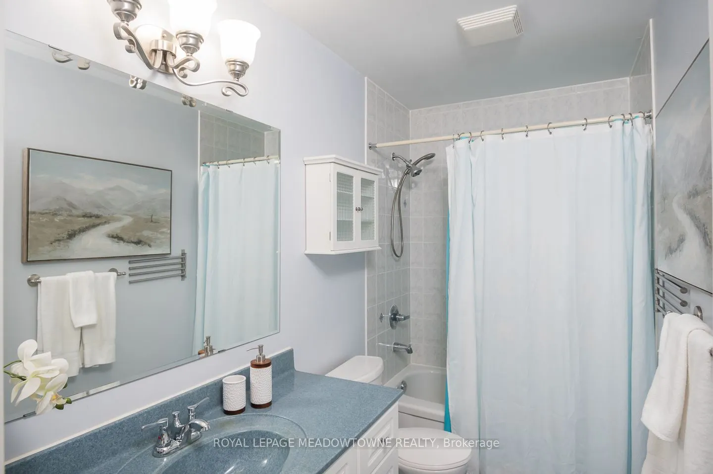701 Thompson Road S