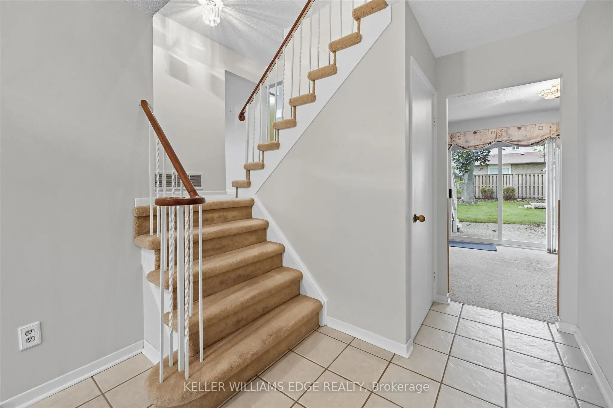 2400 Eaglesfield Drive