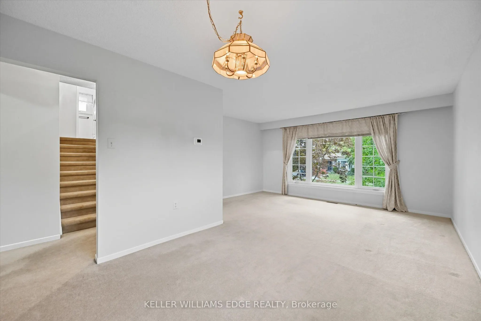 2400 Eaglesfield Drive