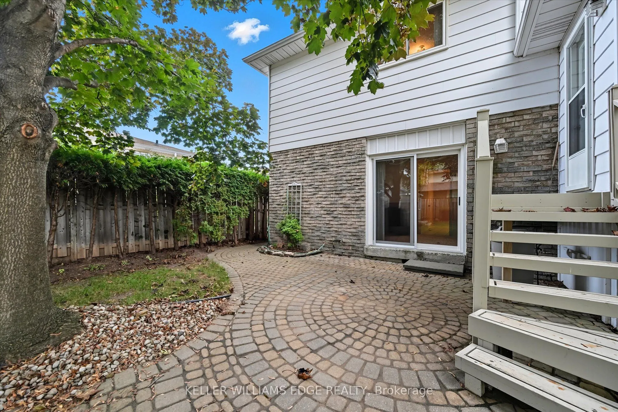 2400 Eaglesfield Drive