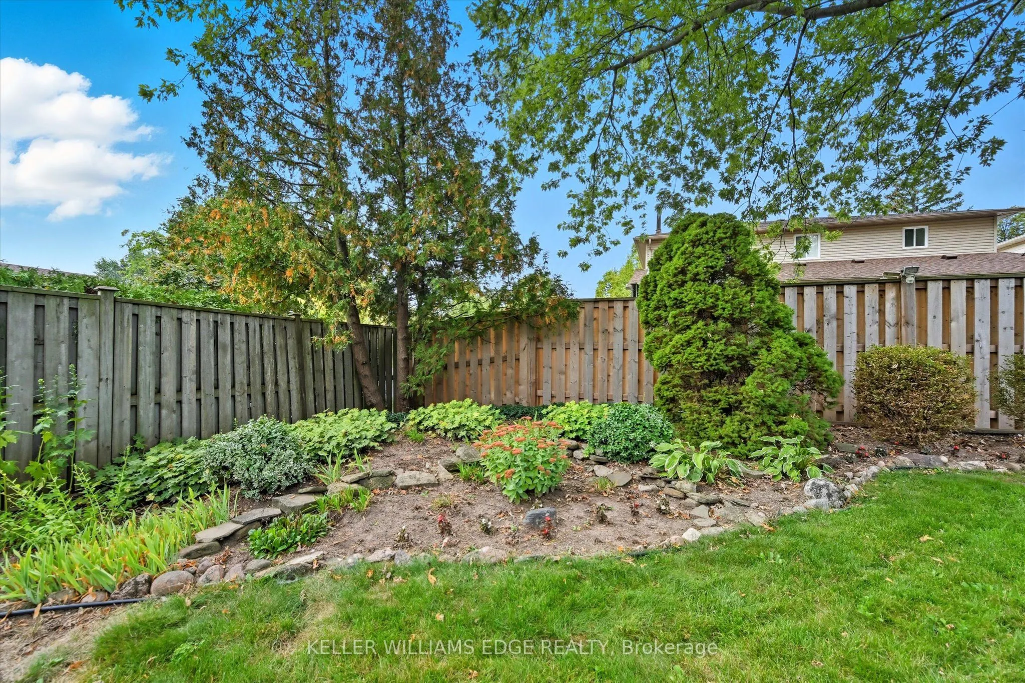 2400 Eaglesfield Drive
