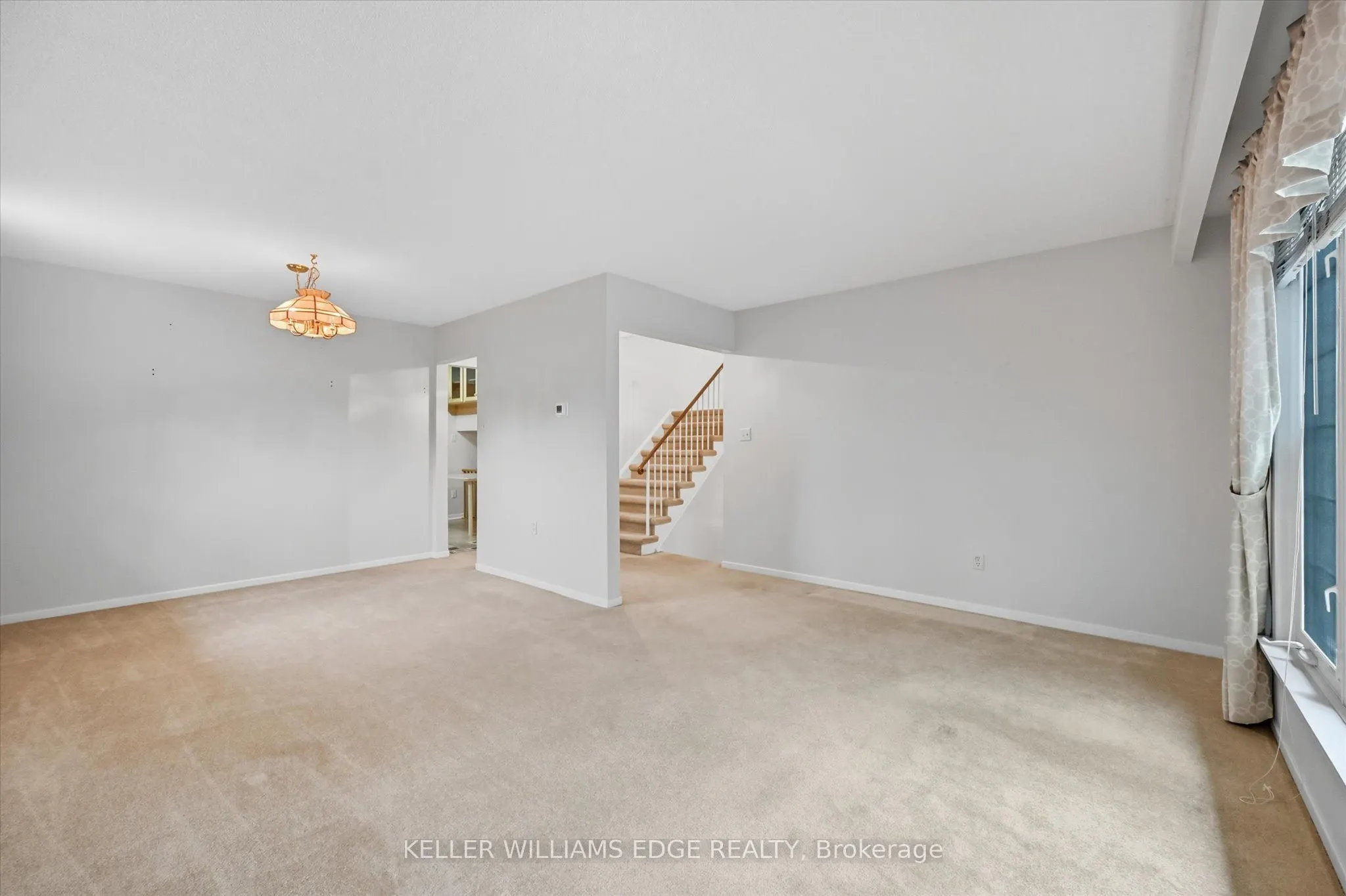 2400 Eaglesfield Drive
